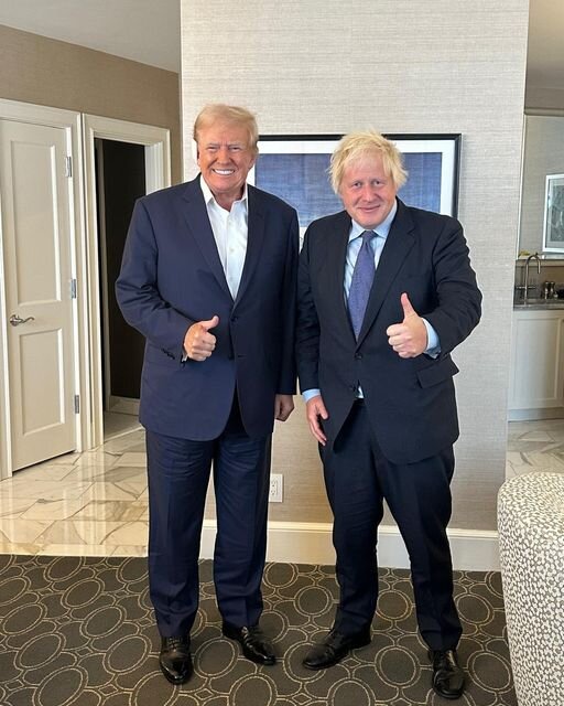 Експремʼєр Великої Британії Джонсон зустрівся з Трампом, щоб обговорити підтримку України