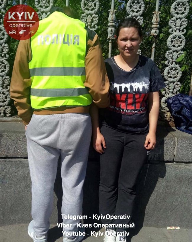 На автостанції Київ поліція затримала трьох кишенькових злодіїв 01
