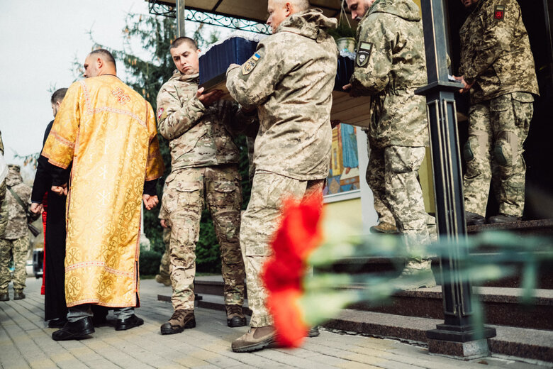 In Brovary, bid farewell to soldier Oleksandr Fatieiev, who died in battle against ruscists in Luhansk region, was held 07