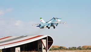 Міноборони РФ анонсувало підготовку екіпажів палубних винищувачів в окупованому Криму