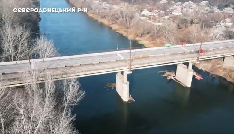 Пролетарський міст ремонтують на Луганщині, - ОДА 02