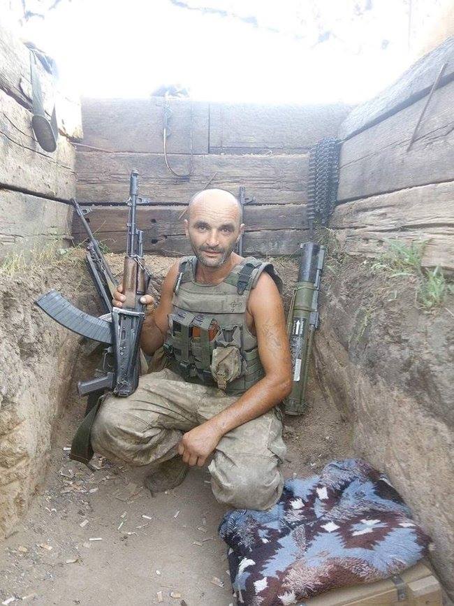 С погибшим на Донбассе воином 72-й ОМБр Николаем Семенюком простятся завтра на Виннитчине 01 С погибшим на Донбассе воином 72-й ОМБр Николаем Семенюком простятся завтра на Виннитчине 01