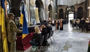 С убитым военным ТЦК Олегом Авдеевым прощаются во Львове. ФОТОРЕПОРТАЖ