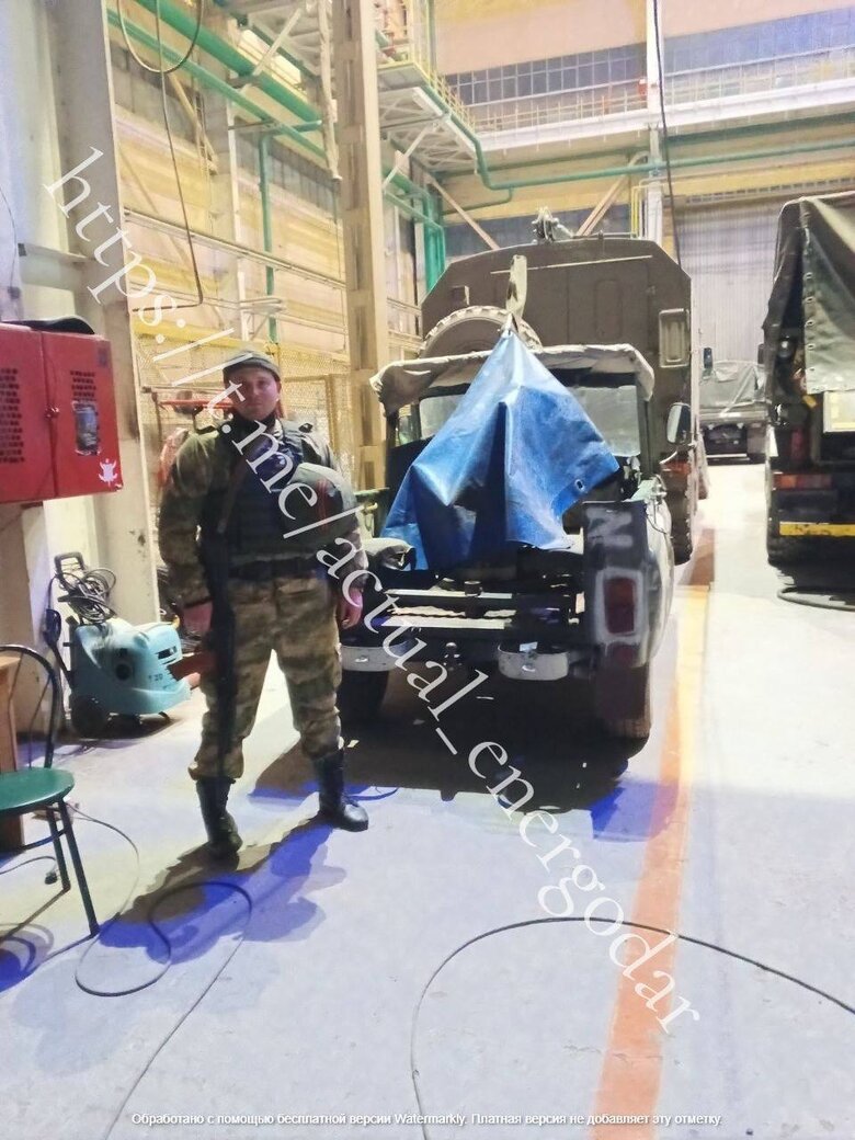 Окупанти розміщують техніку та боєприпаси на ЗАЕС