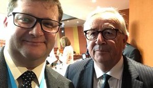 Юнкер пообіцяв, що санкції з Росії не знімуть до деокупації Донбасу, - Ар'єв
