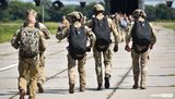 Украинские спецназовцы отработали десантирование с американского самолета МС-130. ФОТОрепортаж