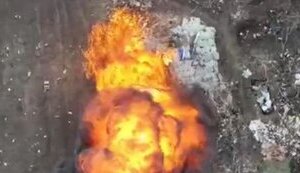 Drone operator burned down nest of enemy drone operators with accurate drop. VIDEO