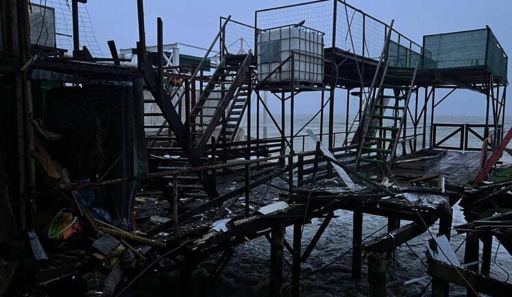 Ворожа морська міна здетонувала на Одещині. Пошкоджено кілька будівель, - ОК "Південь". ФОТОрепортаж