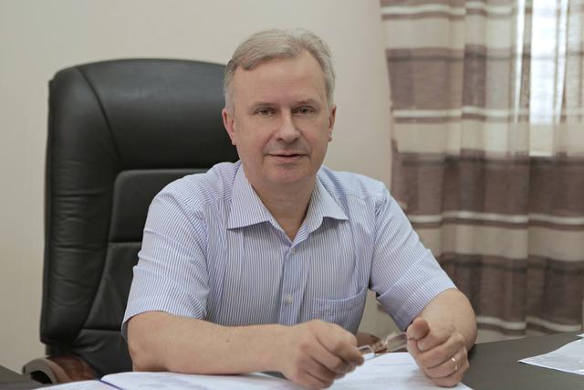 Директор Національного інституту хірургії і трансплантології Олександр Усенко: "Неможливо нагодувати людину після операції на 7,5 гривень на добу. Цього року ми не отримали навіть цих грошей" 04