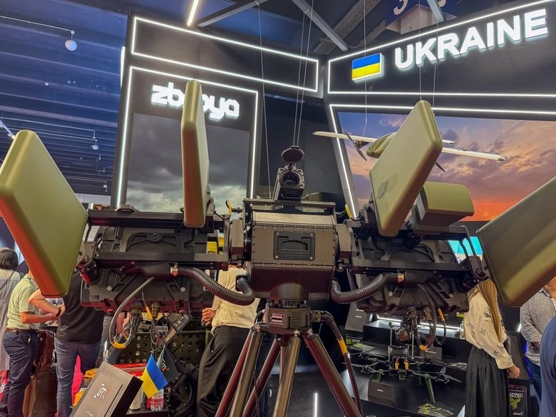 Порошенко передав ЗСУ ще 15 Ай-Петрі