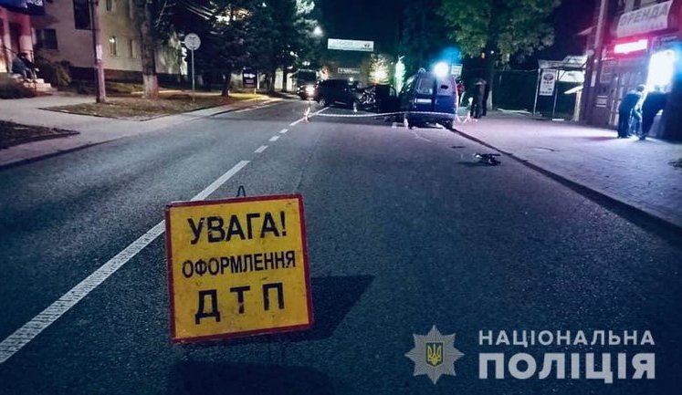 Мер м. Яремче Мироняк влаштував ДТП: у нетверезому стані виїхав на зустрічну смугу. ФОТОрепортаж