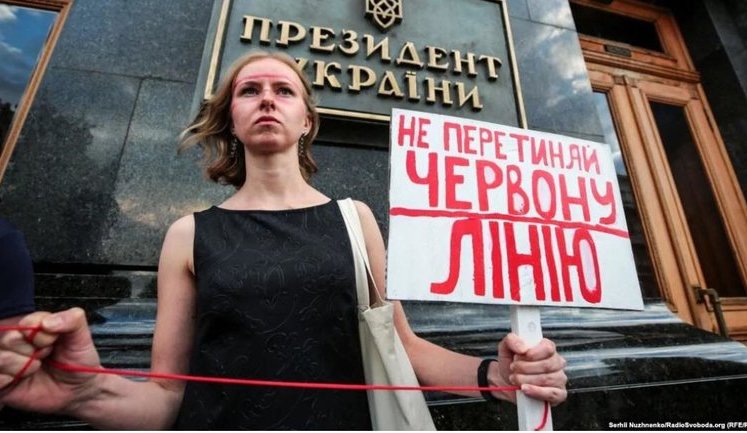 Підсумки 2020-го: провальний "Вагнергейт", "похована" реформа прокуратури, корупція в ОП та "червоні лінії" стосовно Донбасу