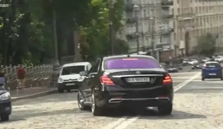 В автомобиле водителя Ермака обнаружили документы о назначениях в СБУ