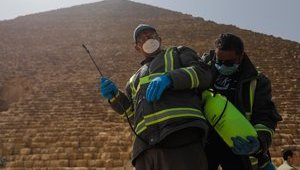 В Египте дезинфицируют пирамиды. ВИДЕО+ФОТОрепортаж