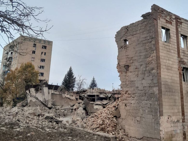 Shelling of Donetsk region: 20 attacks, hundreds evacuated, including children