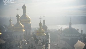 Ликвидированы пожары на территории Киево-Печерской лавры и Мистецького арсенала после ударов РФ, - ГСЧС. ВИДЕО+ФОТОрепортаж