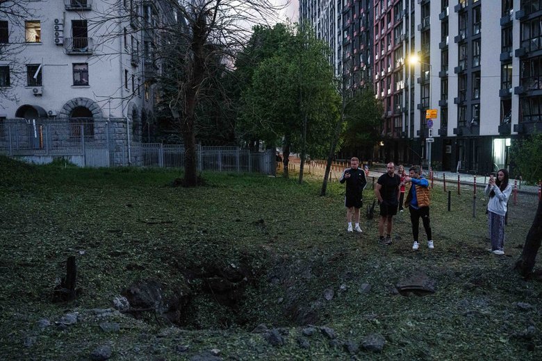 Київ після обстрілу