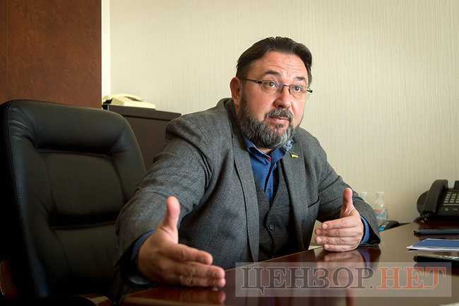 Кого потревожит Рада на внеочередном заседании – коронавирус, Коломойского, свое здоровье? 04