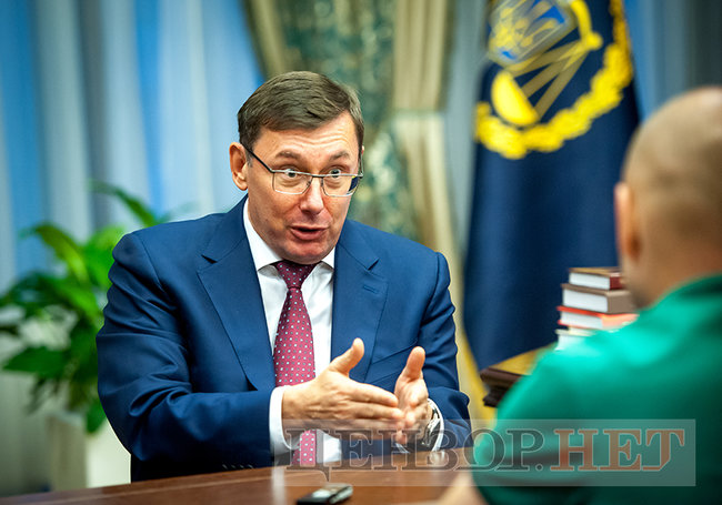 Генпрокурор Юрий Луценко: При любом исходе выборов я имею намерение перейти в украинскую политику 14