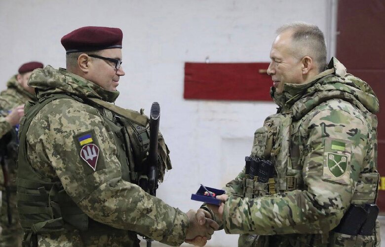 Сирський відвідав воїнів на Курському напрямку