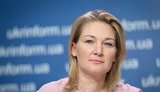 "У НАТО неможливо потрапити, розвалюючи армію і шукаючи мир в очах Путіна", - нардеп Іонова