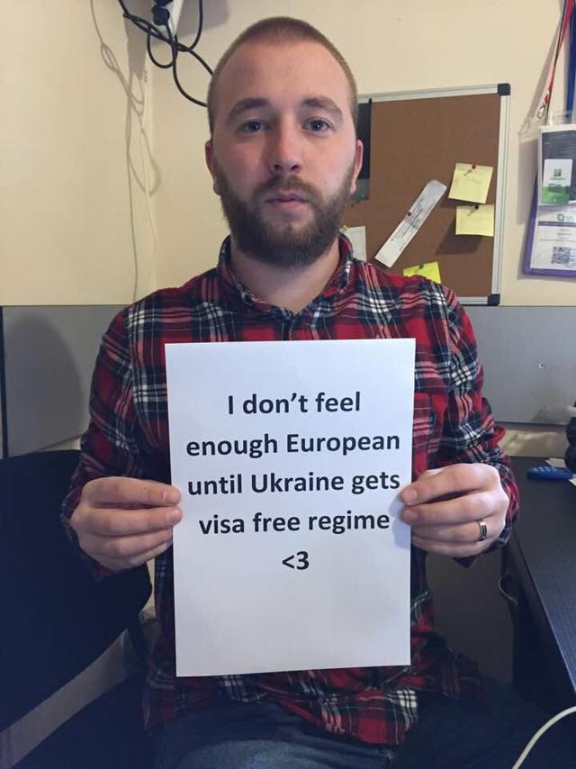 Граждане Грузии устроили флешмоб за безвизовый режим для Украины 04 Граждане Грузии устроили флешмоб за безвизовый режим для Украины 04