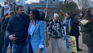 Міністр оборони Канади Ананд взяла участь у мітингу на підтримку України. ФОТОрепортаж