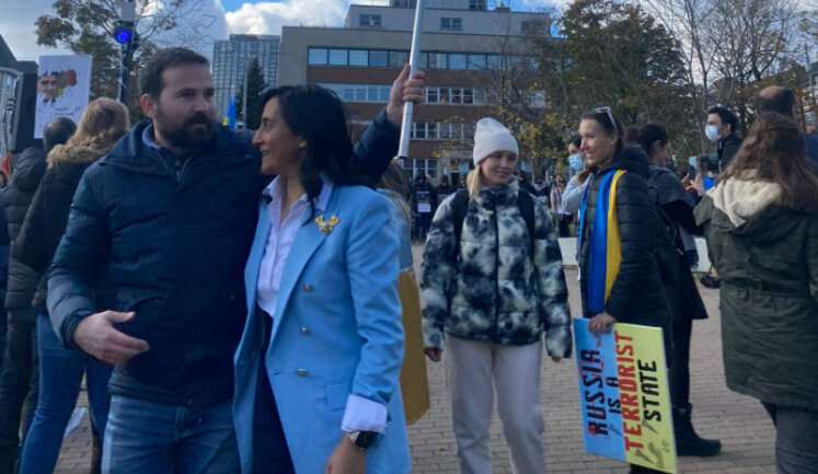 Міністр оборони Канади Ананд взяла участь у мітингу на підтримку України. ФОТОрепортаж
