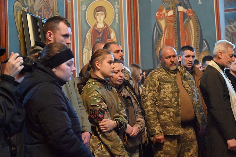 Прощання із Анастасією Мар'янчук та Денисом Дайнеком