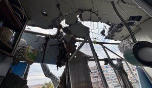 Доба на Херсонщині: двоє загиблих, понад 30 поранених, пошкоджено багато будинків. ФОТОрепортаж