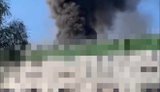 Ворог атакував Київщину: є постраждалий, горять складські приміщення, пошкоджено будівлі підприємства та автомобілі. ВIДЕО (оновлено)
