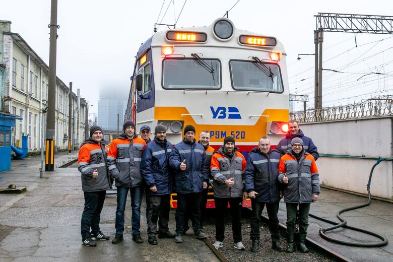 Відновлений електропоїзд "Укрзалізниці"