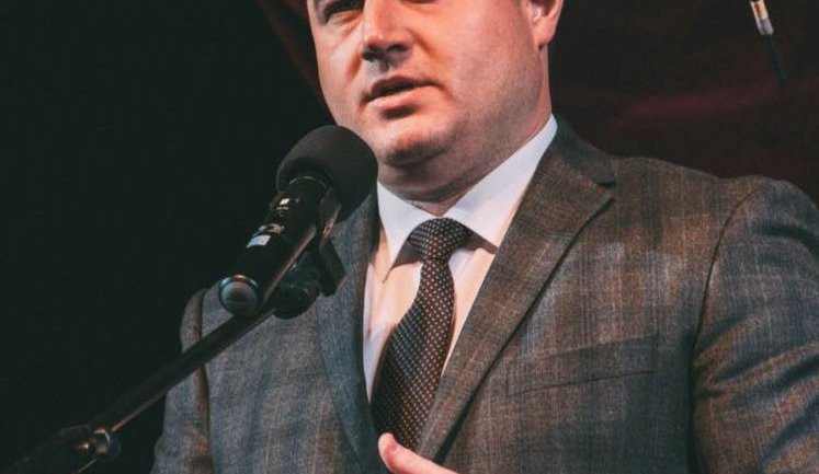 "Я один из тысяч госслужащих, которые знают много, но боятся сказать об этом громко!": уволенный замглавы Николаевской ОГА Шевченко рассказал о "работе" губернатора Савченко