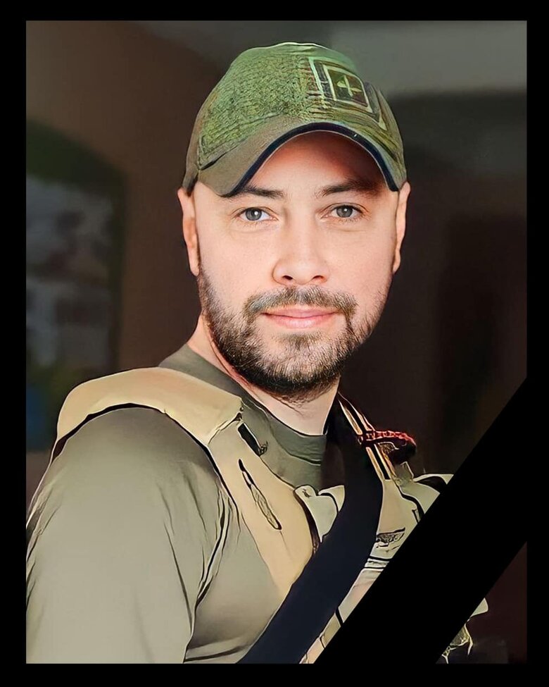 Во время выполнения боевой задачи погиб украинский пограничник Роман Сухомлин 01