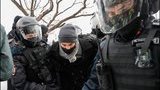 Свыше 4 тыс. человек задержаны на акциях в поддержку Навального в РФ, из них более 80 - журналисты. ФОТО