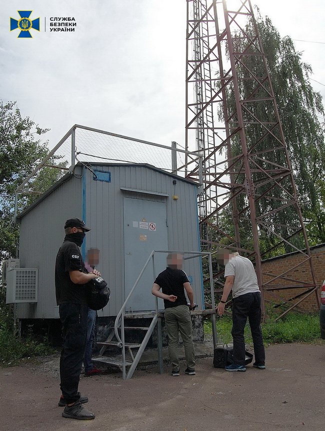 Обнаружено несанкционированное вмешательство в работу систем связи воинской части на Черниговщине, - СБУ 01
