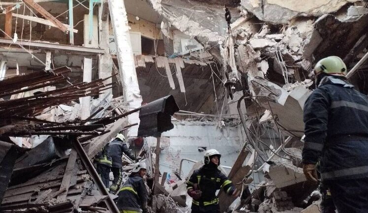 Russian missile attack on dormitory in Kharkiv: 3 people died, among them boy born in 2009, - SES. PHOTOS