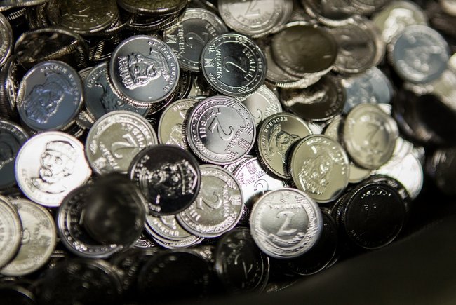 Нацбанк начал замену бумажных 1 и 2 гривен монетами 04 Нацбанк начал замену бумажных 1 и 2 гривен монетами 04