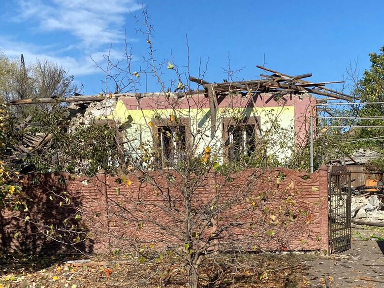 Ворожі обстріли Донеччини 12 жовтня
