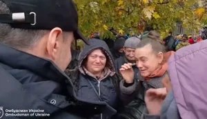 First footage from Oleshky: Ukrainian delegation reaches city. VIDEO