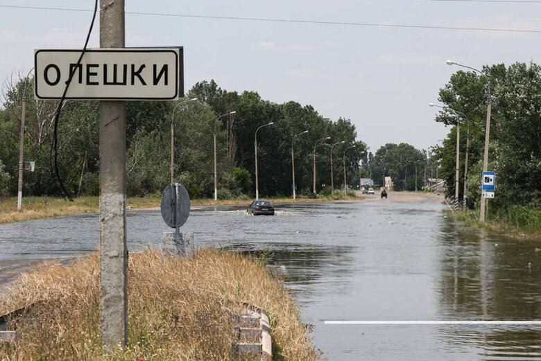 Окуповане село Кардашинка повністю затоплене, рашисти не надають жодної допомоги та не проводять евакуацію 01