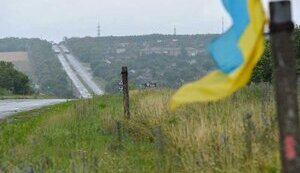 Ukrainian Flag Raised over Shakhtarsk