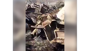 "Хто прийде на нашу землю, той так і здохне!": спалена колона Росгвардії в Ірпені, 18+. ВIДЕО