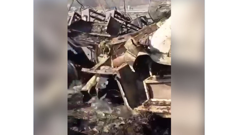 "Хто прийде на нашу землю, той так і здохне!": спалена колона Росгвардії в Ірпені, 18+. ВIДЕО