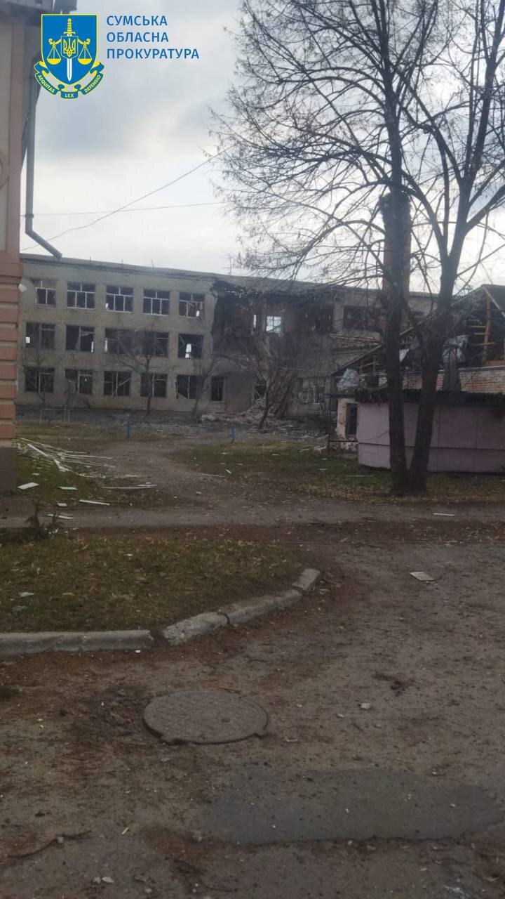 Окупанти вдарили по школі на Сумщині