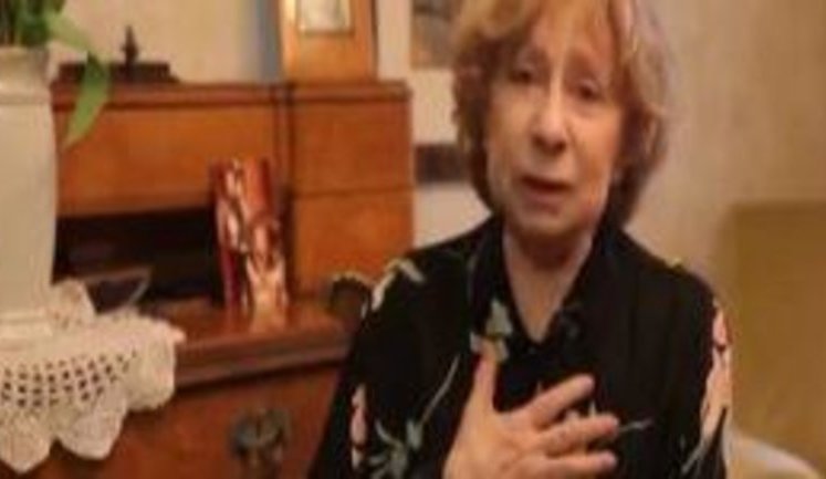 Забороняти в'їзд в Україну російським артистам через Крим "неправильно", - Ахеджакова