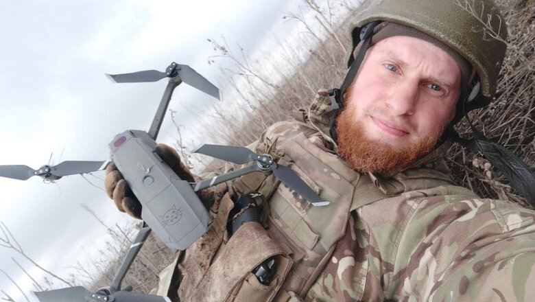 Герой України нацгвардієць Дмитро Фінашин: Свою мертву руку я підкладав під груди, як валик, щоб напитися з тухлої калюжки – не хотілося впасти в неї обличчям і захлинутися 02 Герой України нацгвардієць Дмитро Фінашин: Свою мертву руку я підкладав під груди, як валик, щоб напитися з тухлої калюжки – не хотілося впасти в неї обличчям і захлинутися 02