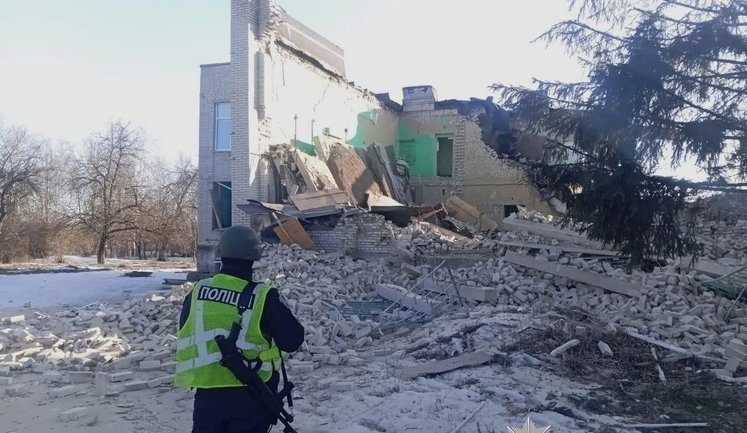 Обстрелы Сумщины: погибла женщина, 19 человек пострадали, под ударом гражданская и критическая инфраструктура. ФОТОРЕПОРТАЖ