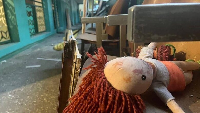 Під завалами пункту видачі гуманітарної допомоги в Оріхові можуть залишатися троє людей, - ДСНС 03 Під завалами пункту видачі гуманітарної допомоги в Оріхові можуть залишатися троє людей, - ДСНС 03