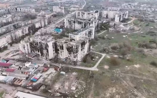 Без світла, газу, продуктів та ліків: морпіхи 34-ї бригади показали, на що росіяни перетворили Олешки. ВIДЕО